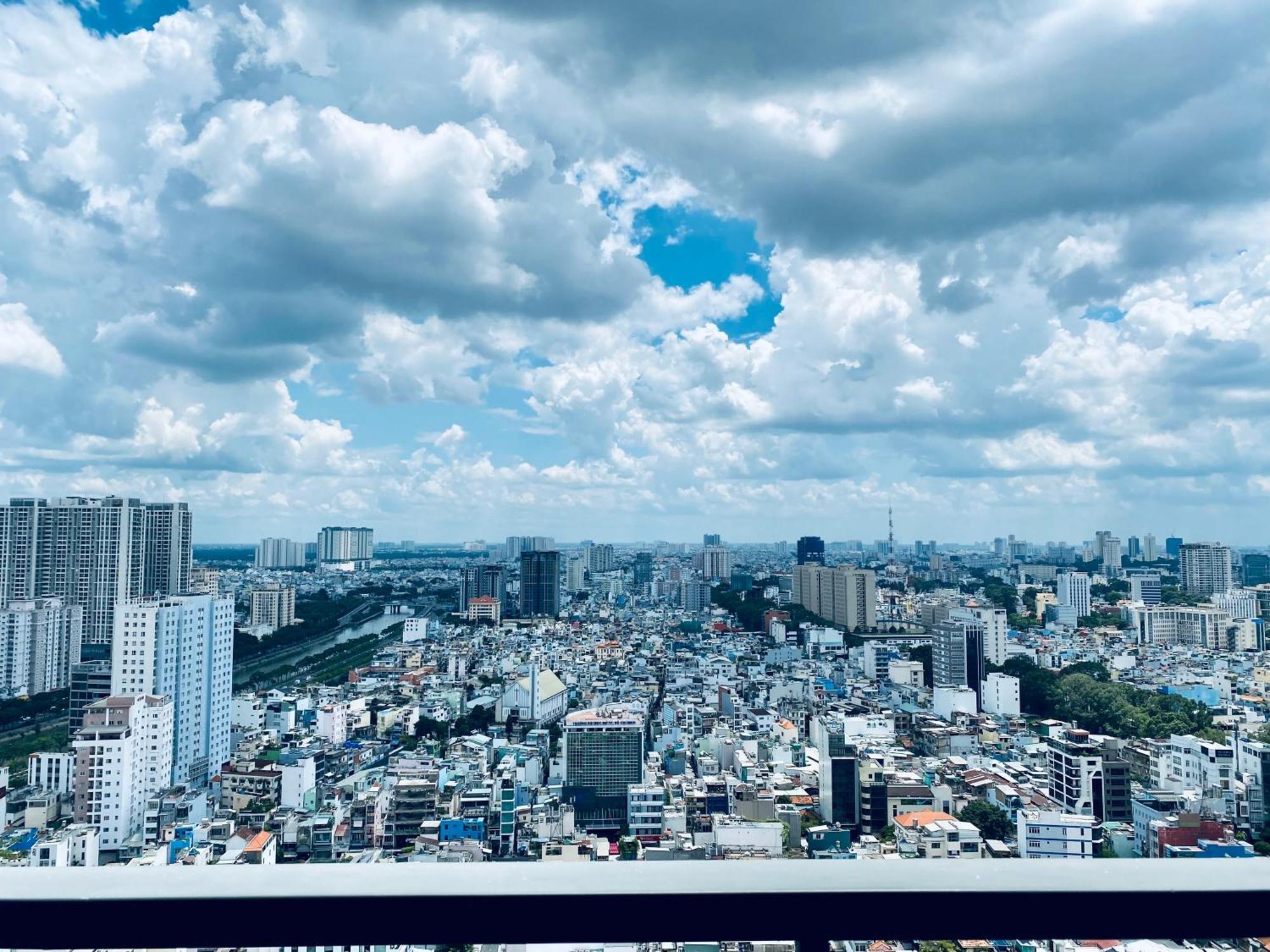 Yu Stay Apartment In Soho D1 Near Bui Vien Walking Street โฮจิมินห์ซิตี้ ภายนอก รูปภาพ